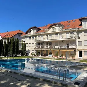 Apartament Bella Wellness Apartman, Hajdúszoboszló